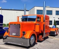 Peterbilt 379, 359 8” Flat Top Exhaust. Lincoln Chrome Exhaust. 